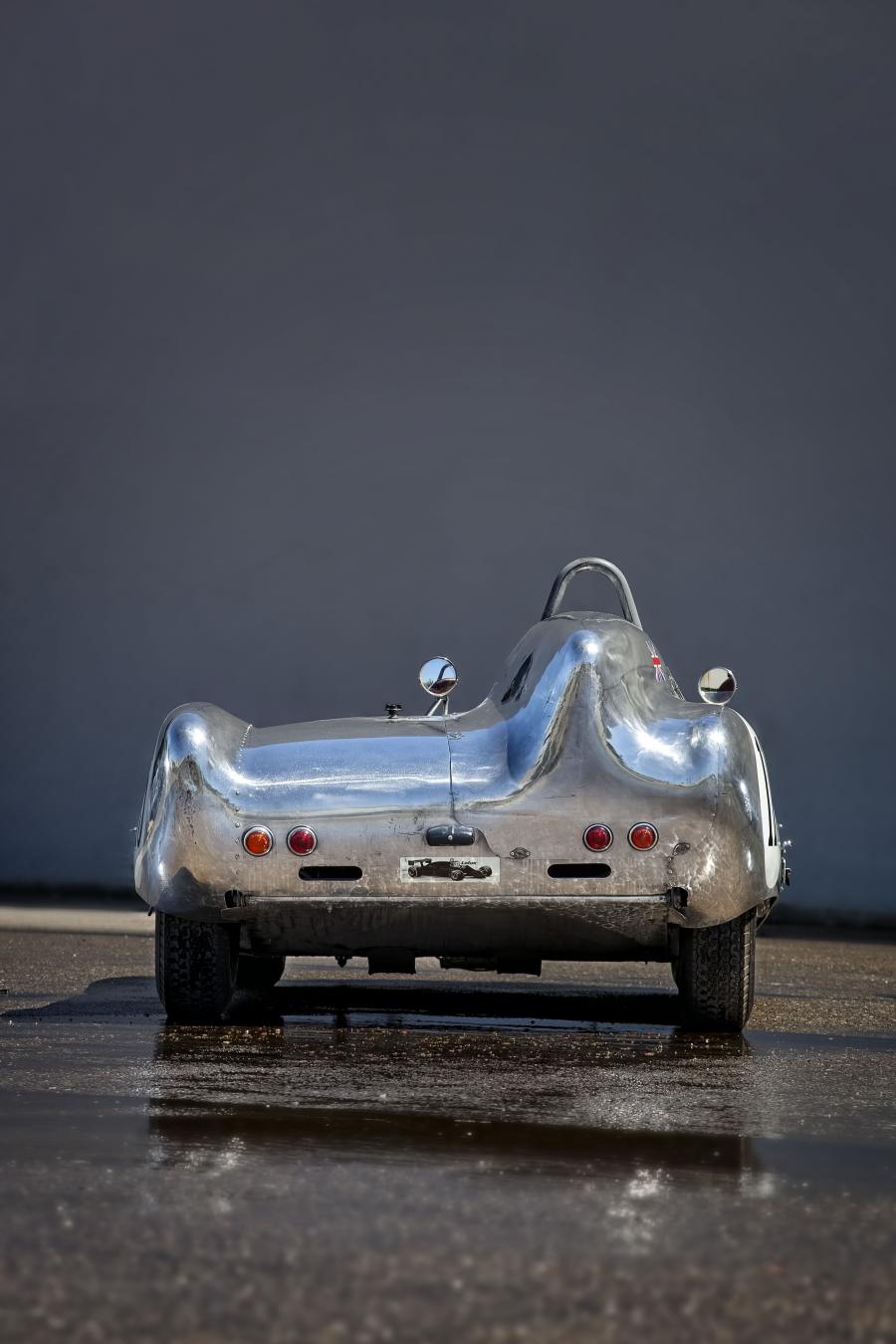  Lotus Eleven Sports Racing Car (Series I) 1956 года  (фото 11 из 19)